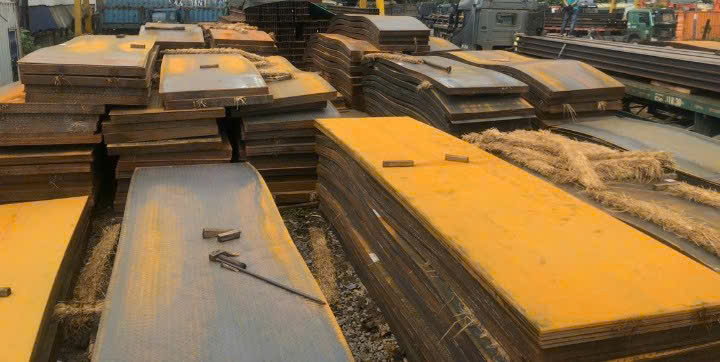 Thép tấm 5.0 x 1500 x 6000