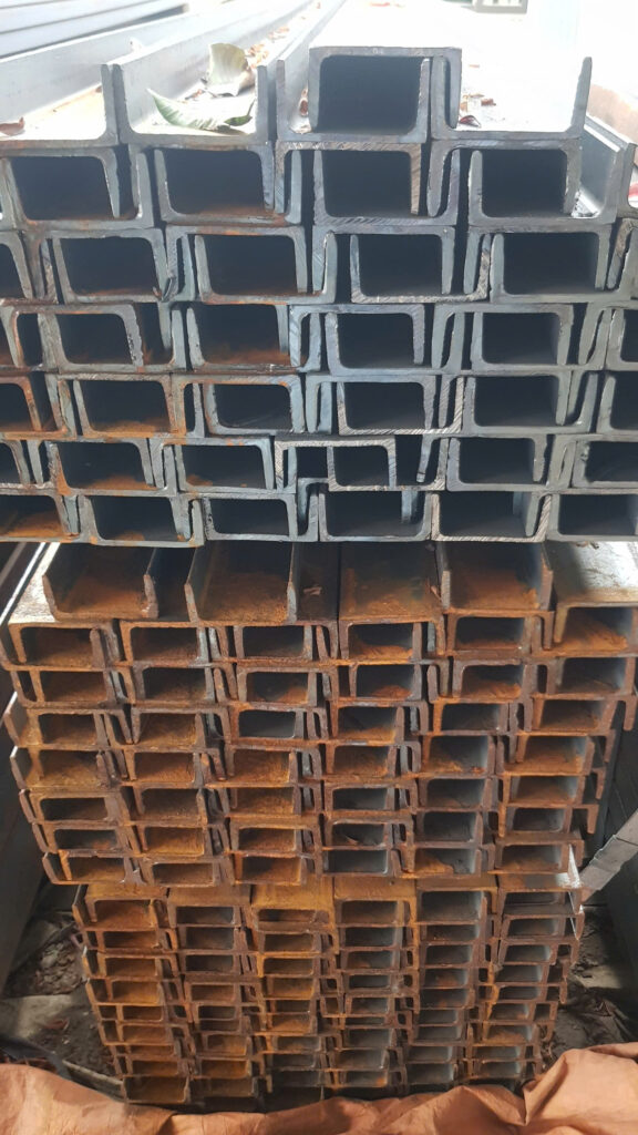 Thép U120